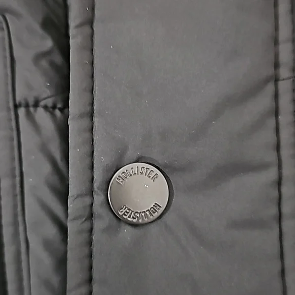 Hollister Puffer Vest Black Size S - Picture 8 of 9